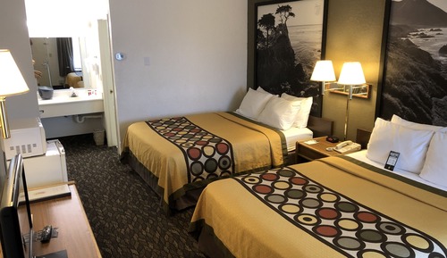 Standard Room, 2 Queen Beds