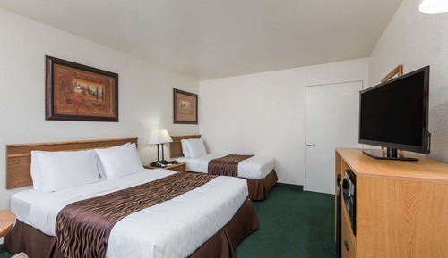 Room, Multiple Beds, Non Smoking