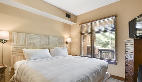 Condo, 1 Bedroom (Sundial Lodge)