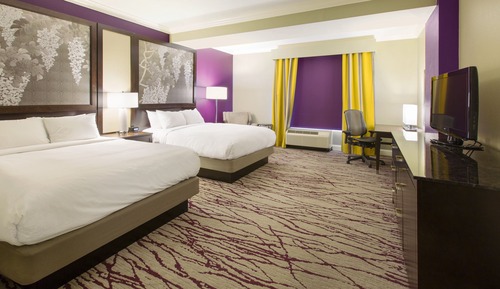Room, 2 Queen Beds, Corner