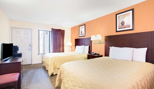 Standard Room, 2 Queen Beds