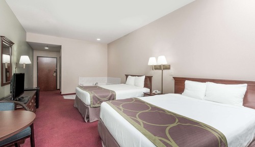 Room, 2 Queen Beds, Non Smoking