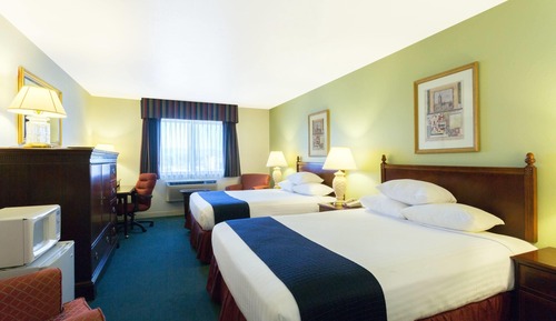 Room, 2 Queen Beds, Non Smoking