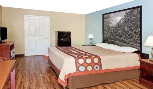 Standard Room, 1 King Bed