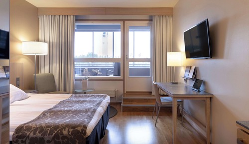 Superior Room, 1 King Bed