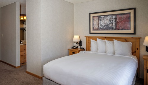Suite, 2 Bedrooms, 2 Bathrooms, Mountainside