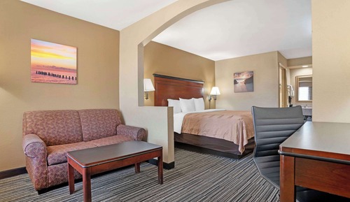 Standard Room, 1 King Bed, Non Smoking