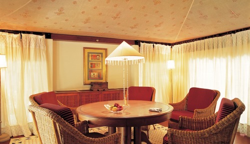 Royal Tent with Private Pool