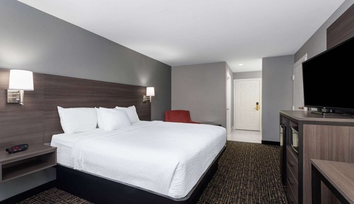 Room, 1 King Bed, Non Smoking