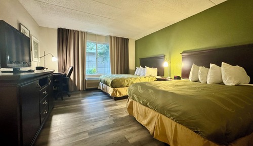 Standard Room, 2 Queen Beds, Non Smoking