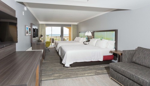 Family Room, 2 Queen Beds, Non Smoking (Beach Side)