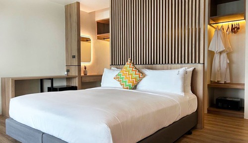 Presidential Suite with pool