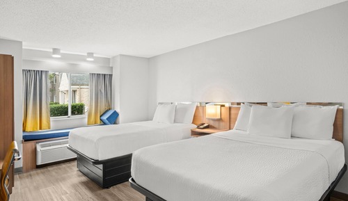 Standard Room, 2 Queen Beds