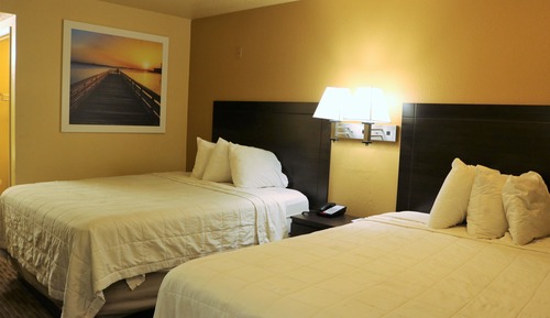 Standard Room, 2 Queen Beds