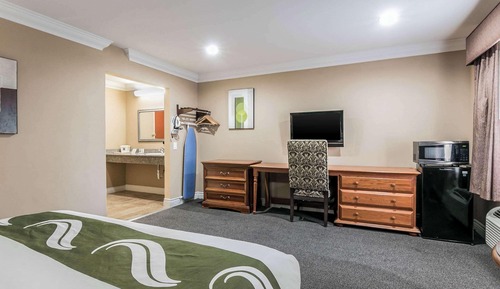 Room, 1 King Bed, Accessible, Non Smoking