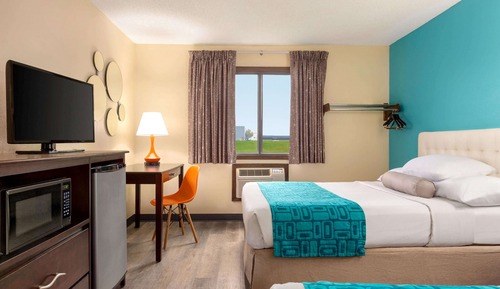 Deluxe Room, 2 Queen Beds, Non Smoking