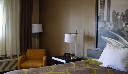 Standard Room, 1 Queen Bed