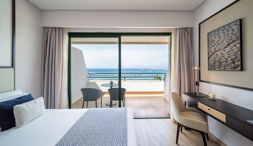 Triple Room, Terrace, Ocean View (Preferred Club, 3 Adults)