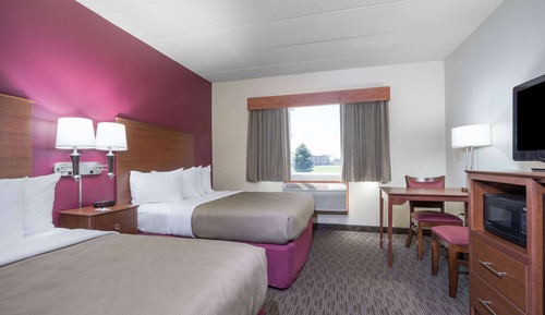 Room, 2 Queen Beds, Non Smoking