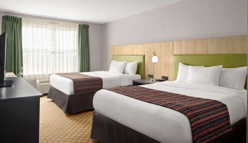 Room, 2 Queen Beds, Accessible, Non Smoking