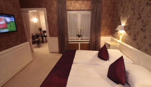 Junior Suite, 1 King Bed