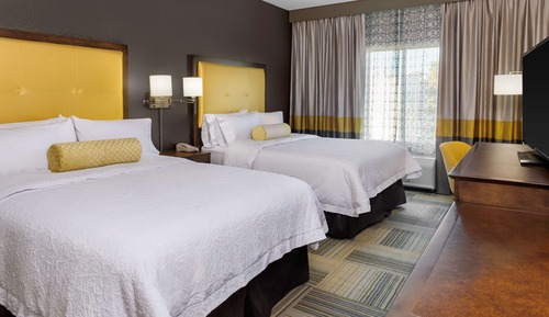 Room, 2 Queen Beds, Accessible, Non Smoking (mob/hearing acc w/ bathtub)