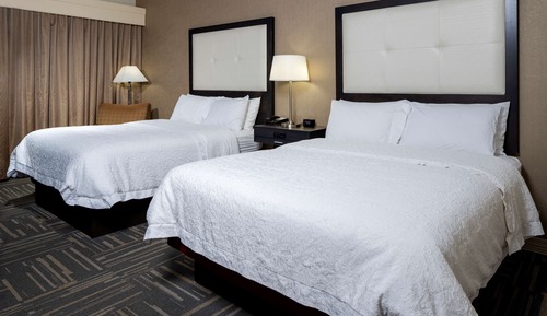 Room, 2 Queen Beds, Accessible, Non Smoking (Hearing)