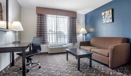 Suite, 1 King Bed with Sofa bed, Non Smoking