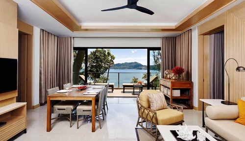 Club Two Bedroom Suite Ocean Balcony