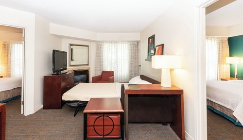 Suite, 2 Bedrooms (Mobility Accessible, Tub)