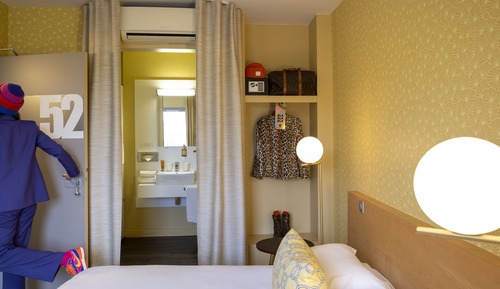 Superior Double Room (Castle or Garden View)