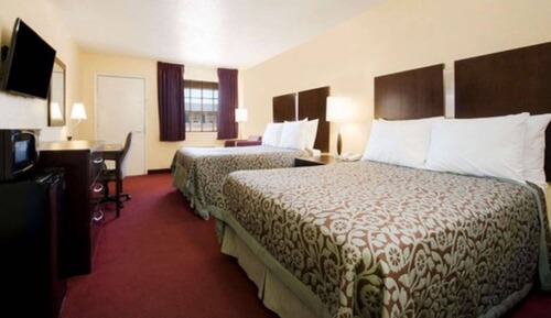 Standard Room, 2 Queen Beds, Non Smoking