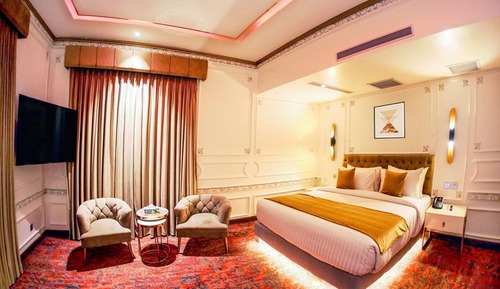 Executive Suite, 1 Double Bed, Non Smoking (with Extra Bed)