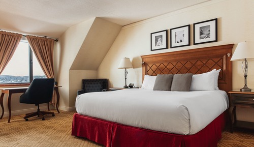 Junior Suite, 1 King Bed, Non Smoking