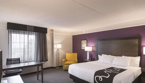 Room, 1 King Bed, Non Smoking, View (Water View)
