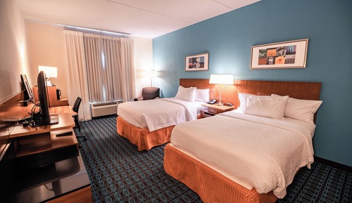 Room, 1 Queen Bed (Mobility/Hearing Access, Roll-In Shwr)