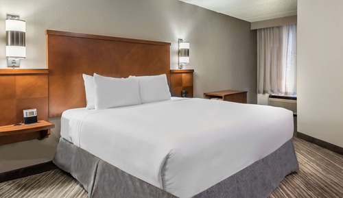 Room, 1 King Bed, Accessible