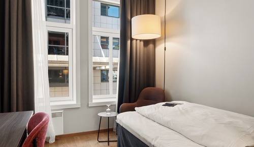 Single Room (Compact)