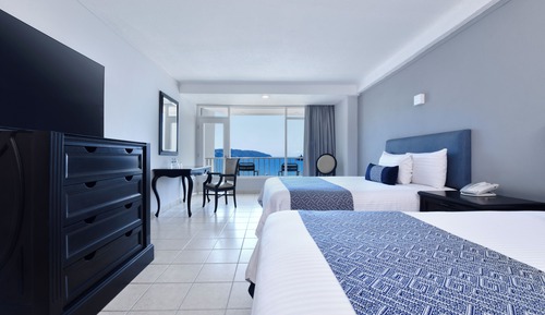 Standard Ocean View