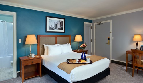Deluxe Room, 1 Queen Bed