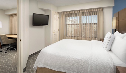 Suite, 1 Bedroom (Mobility Accessible, Tub)