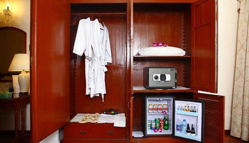 Deluxe Room, City View