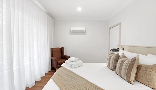Accessible York Suite