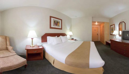 Standard Room, 1 King Bed, Smoking