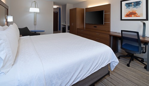 Standard Room, 1 King Bed