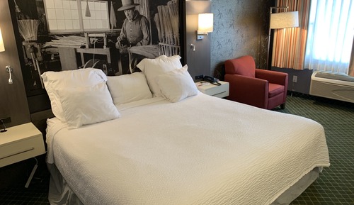 Room, 1 King Bed, Accessible, Non Smoking (Mobility)