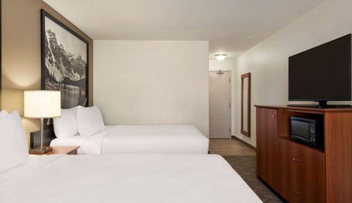 Standard Room, 2 Queen Beds