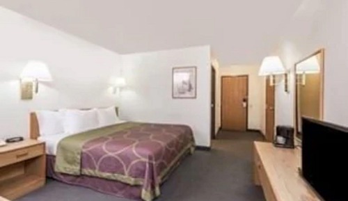 Room, 1 King Bed, Non Smoking