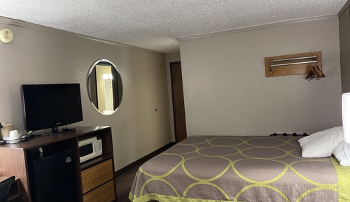 Standard Room, 1 Queen Bed
