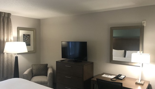 Studio Suite, 1 King Bed, Kitchen